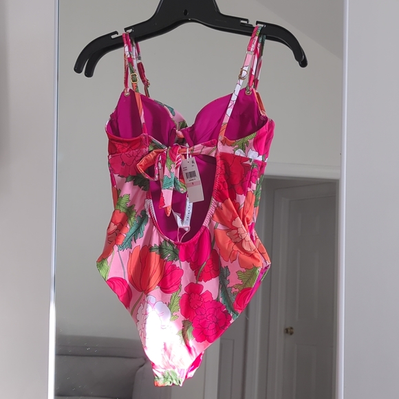 Trina Turk Sunny Bloom Underwire One Piece Swim Suit NWT - Picture 5 of 6